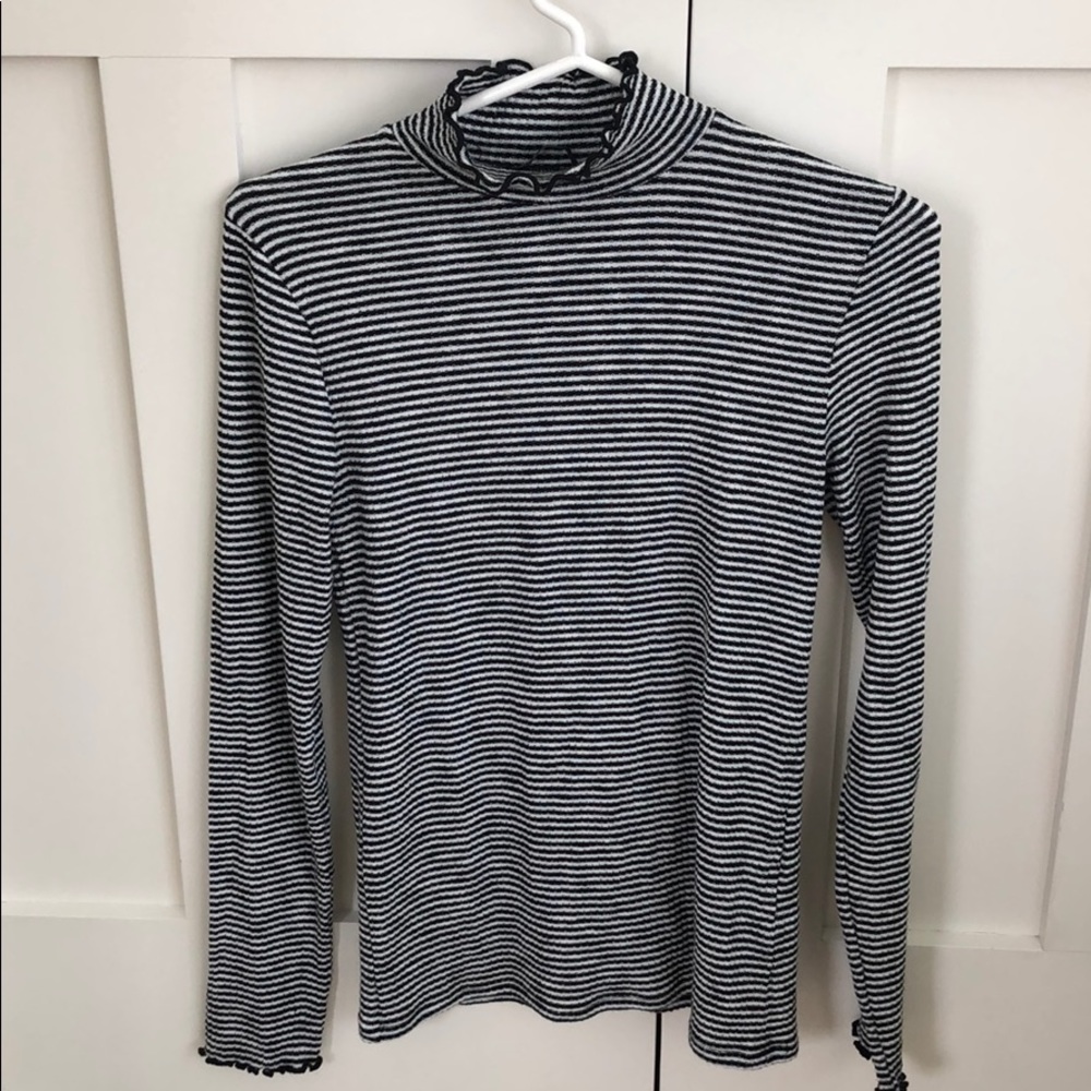 Abercrombie knit turtleneck